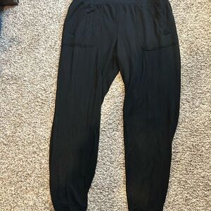 Athleta Wome's Classic Black Joggers